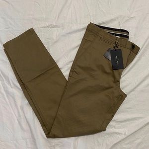 Zara Chinos